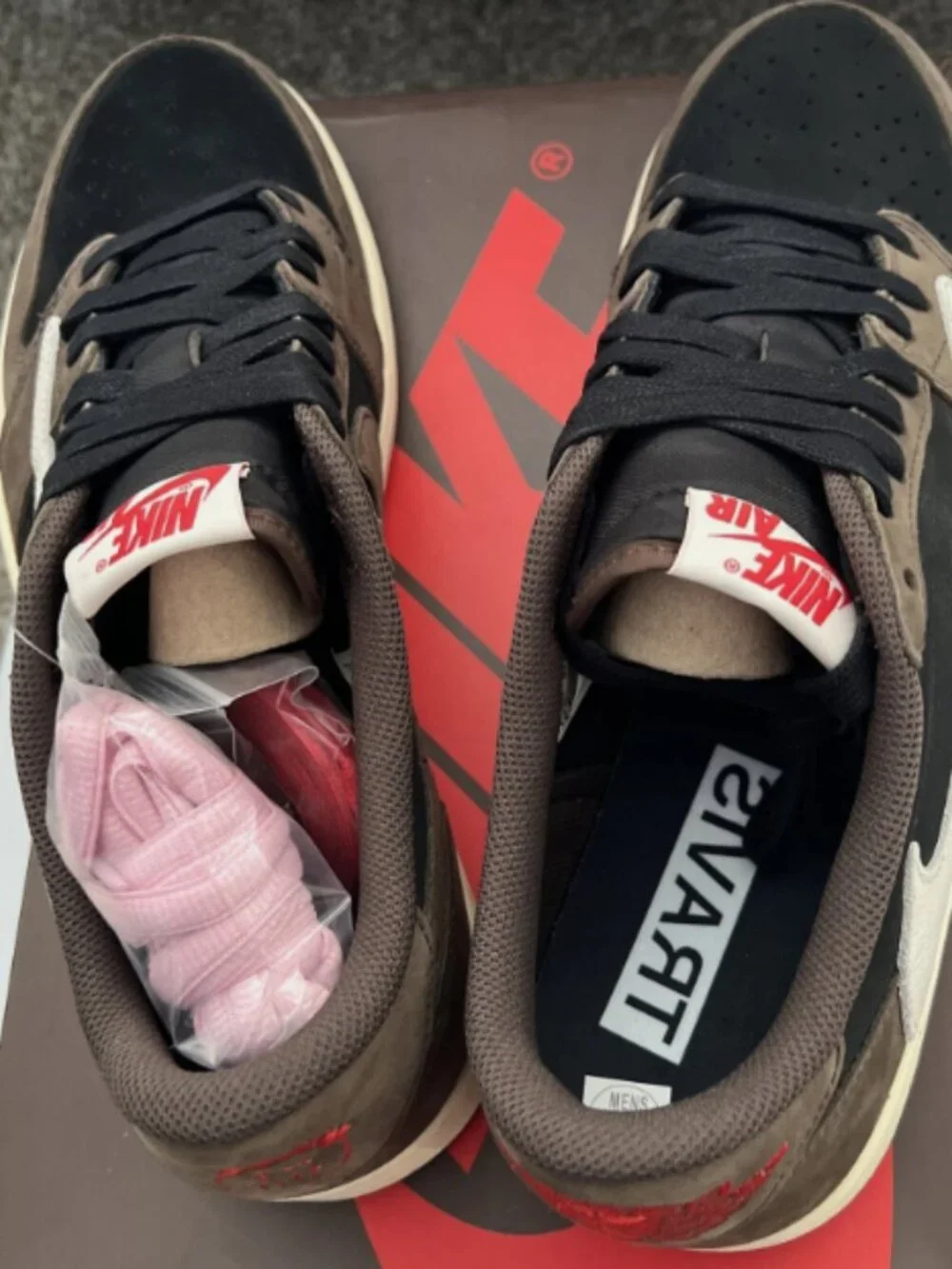 Travis Scott Jordan 1 Retro Low OG Mocha
